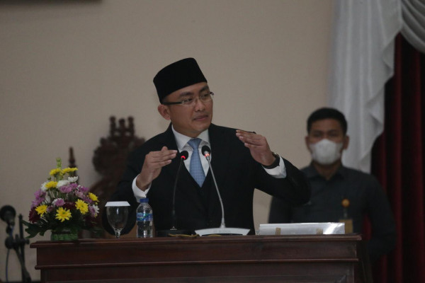 Jokowi Kenakan Baju Adat Baduy Sambut HUT RI, Wagub Andika: Banten Patut Bangga