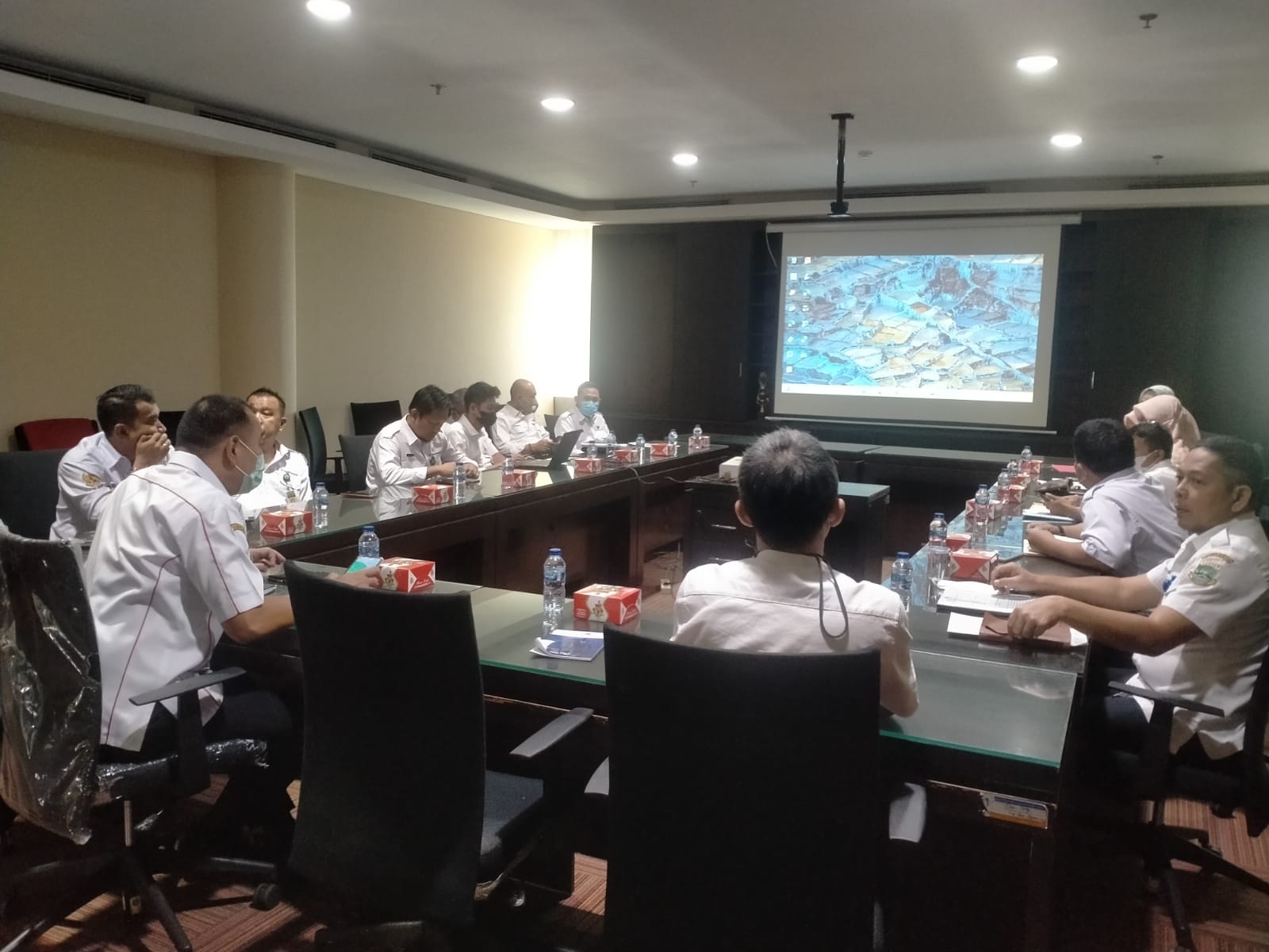 Rapat Evaluasi Kinerja dan Pelaksanaan Kegiatan Tahun 2022 pada Biro Pengadaan Barang/Jasa Setda Provinsi Banten