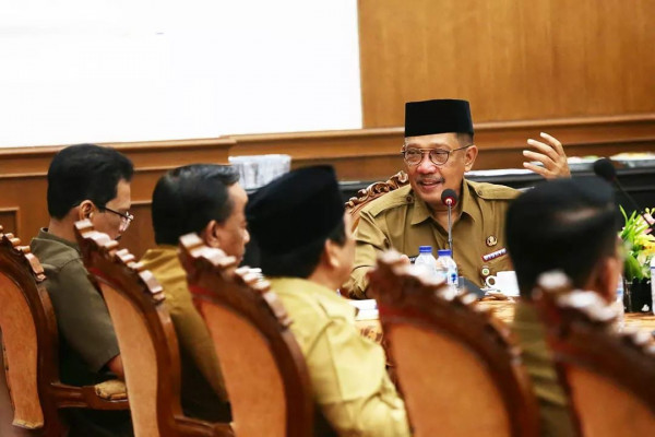 Perkuat Koordinasi dan Kolaborasi, Sekda se - Provinsi Banten Lakukan Rapat Bersama
