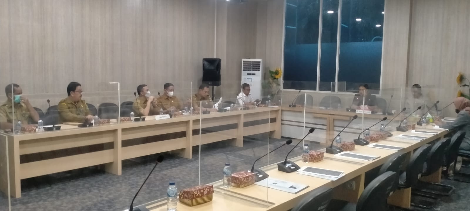 Rapat Kerja dengan Mitra Kerja Dilaksanakan Oleh Komisi I DPRD Provinsi Banten