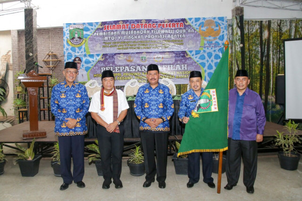 Lepas Kafilah MTQ Korpri Provinsi Banten, Pj Gubernur Al Muktabar : Kita Berikhtiar Bersama