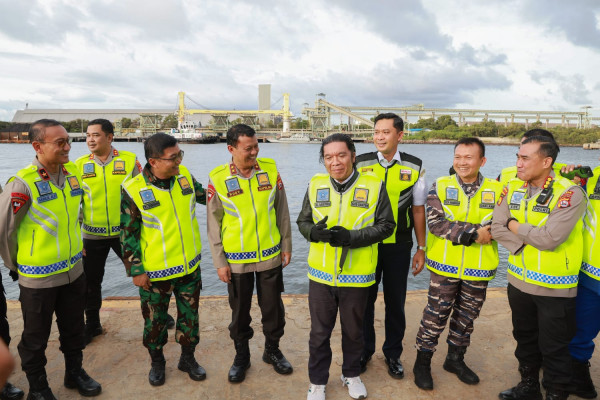 Al Muktabar Bersama Forkopimda Lakukan Patroli Jalur Mudik Menggunakan Sepeda Motor