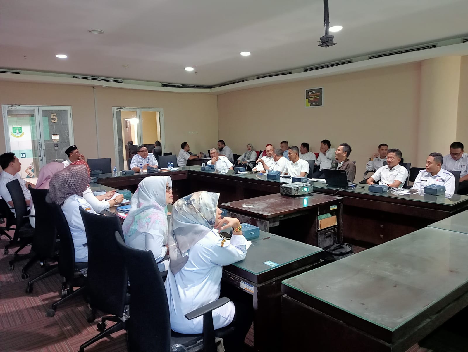 Rapat Koordinasi dan Penyusunan Laporan Capaian Kinerja dan Ikhtisar Realisasi Kinerja SKPD