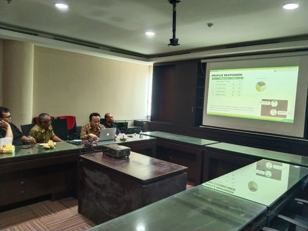 Rapat Survei Kepuasan Masyarakat